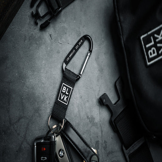 BLVK Carabiner